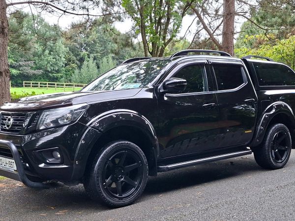 2020 Nissan Navara Automatic DOE 10 / 27 - Main image
