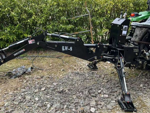 Tractor back hoe (mini digger) - Main image