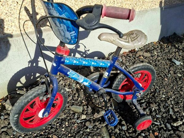 Spiderman kids 12 inch bike eith stabilizers - Main image