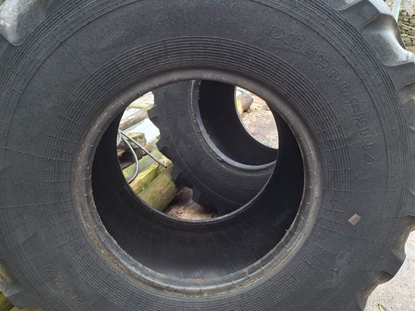 Tyres - Main image