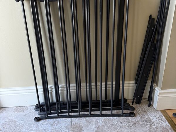 Baby/Toddler safety railing and Gate - Main image