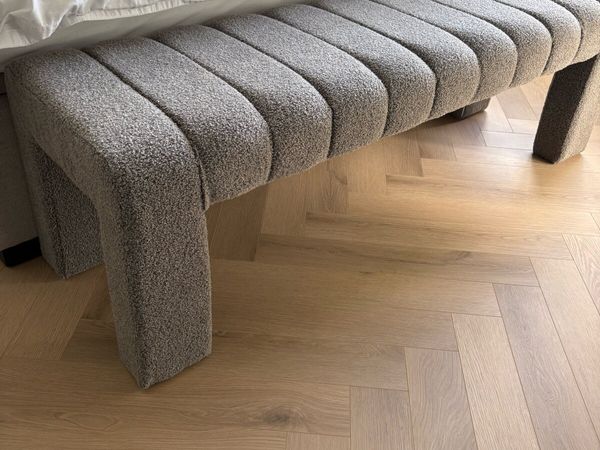 Bench for end of bed or hallway - Main image