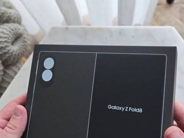 Samsung Z Fold 8 brand new boxed - Main image