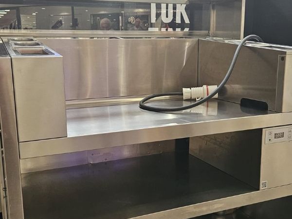 commercial Plug in mobile cooking station - Main image