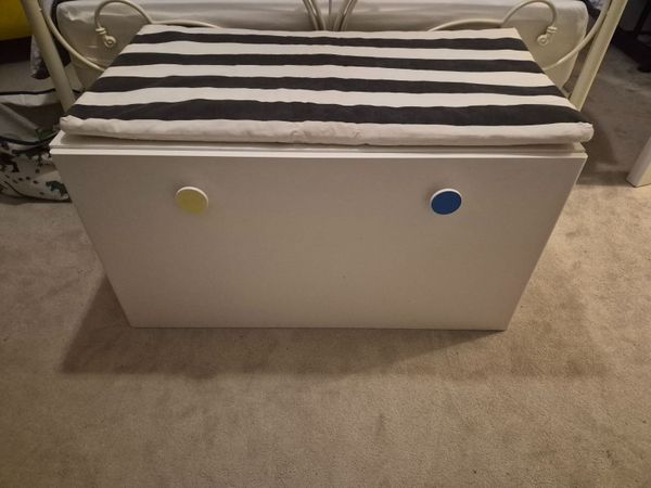 Storage drawers and bench set - Main image