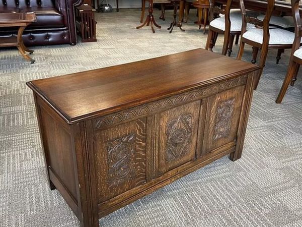 Fabulous oak George III blankets chest storage box - Main image