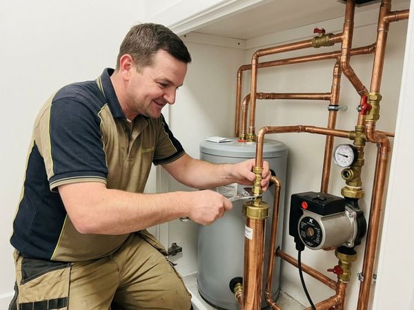Plumber - Main image