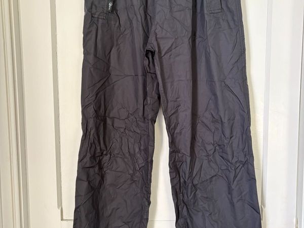 Water-resistant trousers, unisex, size L, black - Main image