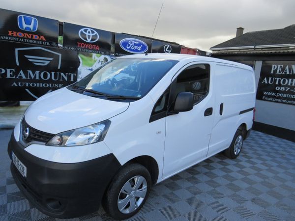 Nissan NV200 2016 5DR PANEL VAN JUST DOED - Main image