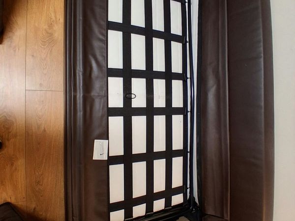 Couch with pull out bed and storage - Main image