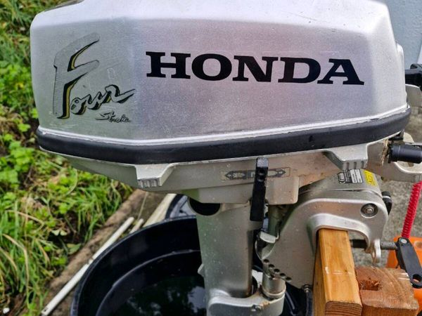 Honda 5hp 4 stroke outboard - Main image