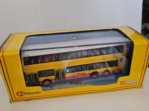 Corgi Bus - Main image