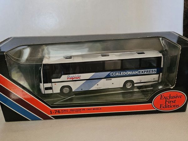Corgi Bus - Main image