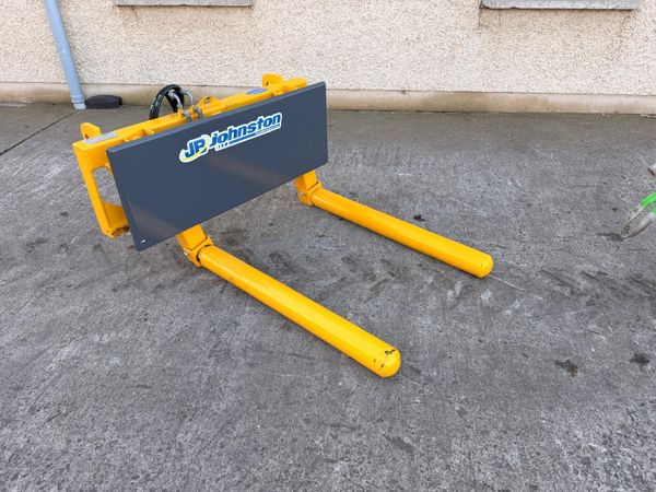 New Johnston Hydraulic Bale Stackers - Main image