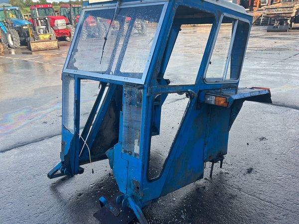 Duncan Cab To Suit Ford 4000 / 4600 - Main image