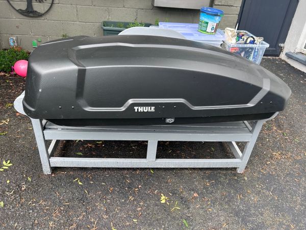 Thule Force 400 Litre Roof Box + WingBar Evo 127 - Main image