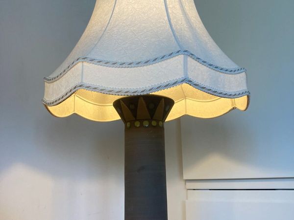 Lamp - Mid Century - with Shade - Jersey Pottery - Main image