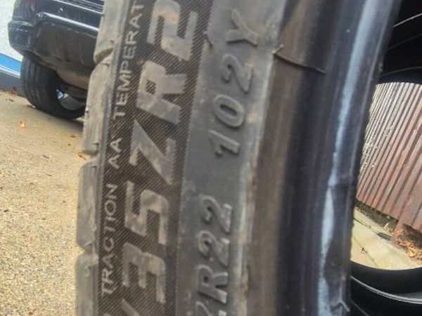 Tyres 22 inch - Main image