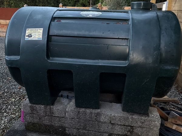 Oil Tank 1100 Litres and 150+ litres of heating - Main image