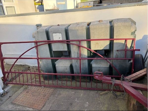 Wrought gate - Main image