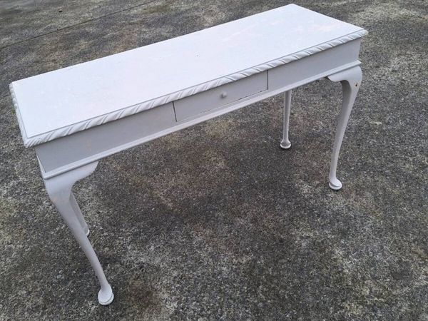 Vintage painted console table needs restoration - Main image