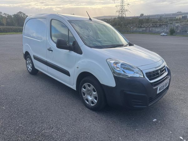 Peugeot Partner 1.6 Hdi Professional 2018 - Main image