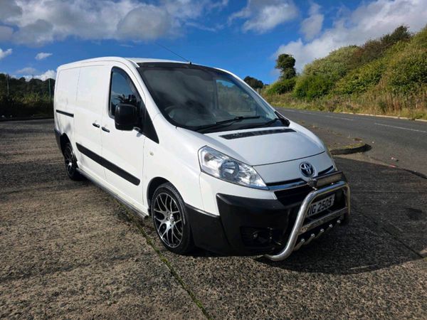 2016 toyota proace - Main image