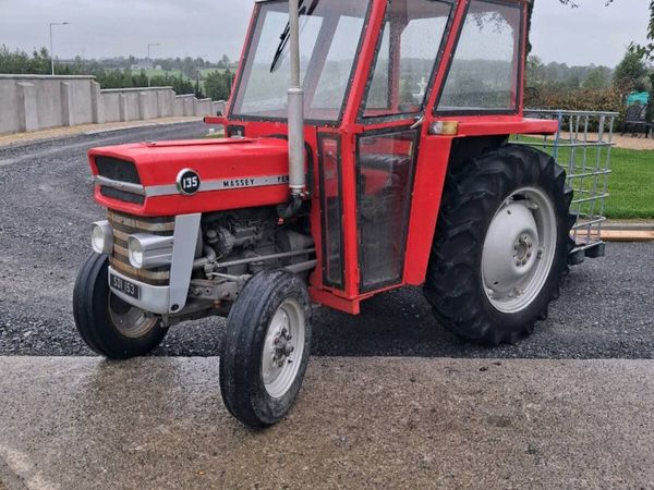 Massey Ferguson 135 - Main image