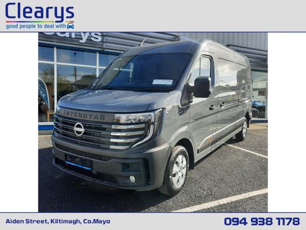 Nissan Interstar 150 BHP SV PREMIUM LONG WHEELBASE - Main image