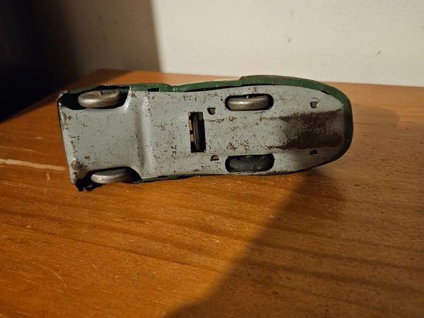 Vintage Tinplate Car - Main image
