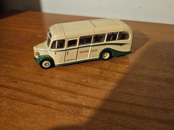 Corgi Bus - Main image