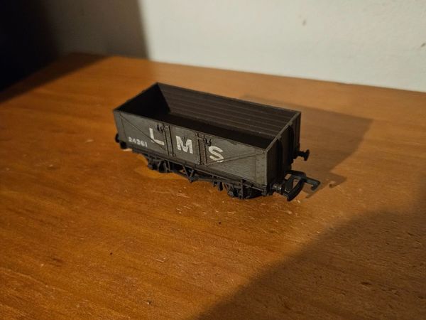 Hornby Lima OO Gauge Wagon - Main image