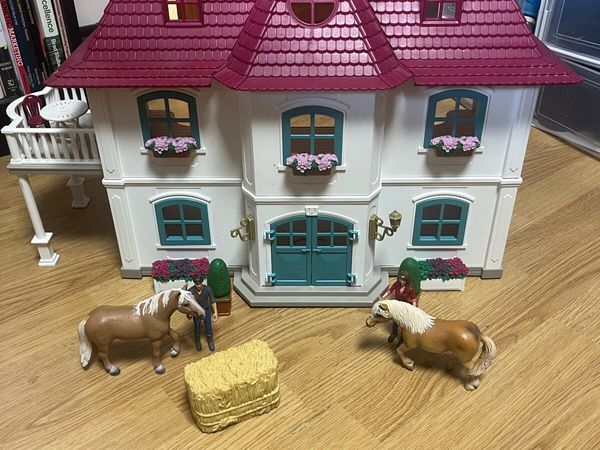 Schleich Horse Club Lakeside Country House 42551 - Main image