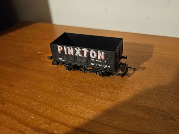 Hornby Lima OO Gauge Wagon - Main image