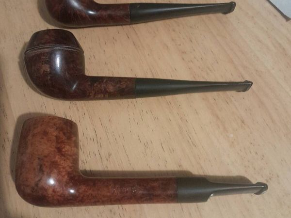 Three vintage  wooden pipes - Main image