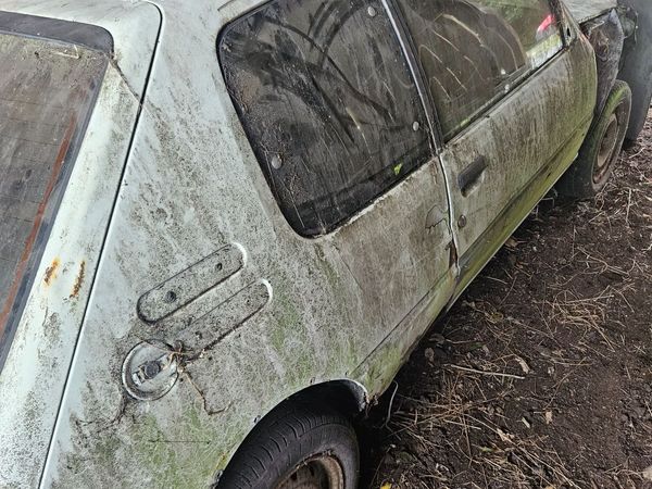 Peugeot   205 gti for parts - Main image