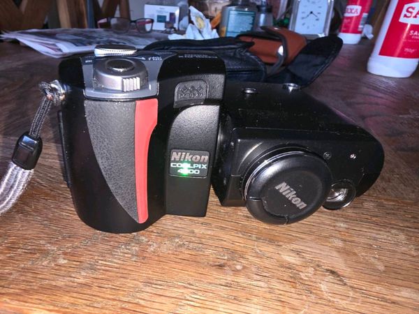 NIKON COOLPIX 4500,New Camera/Video Flash, Battery - Main image