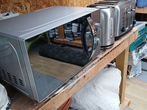 Microwave - Main image