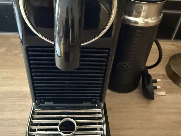 Nesspresso coffee machine - Main image