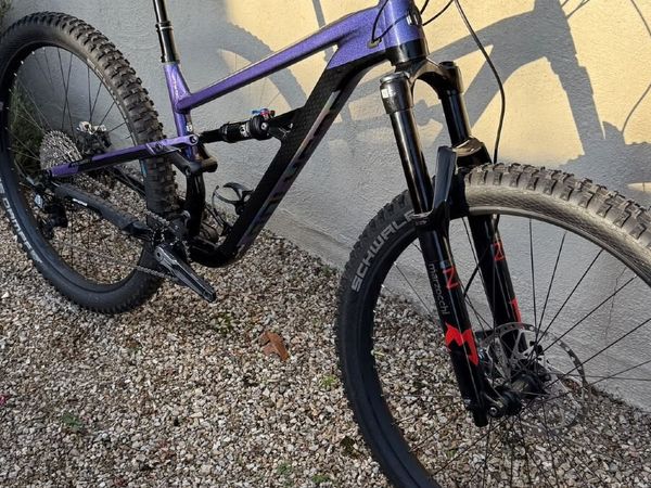Polygon Siskiu T8 Custom Build Size Large - Main image