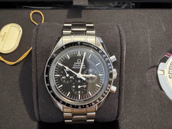 Omega Speedmaster Professional Moonwatch - Main image