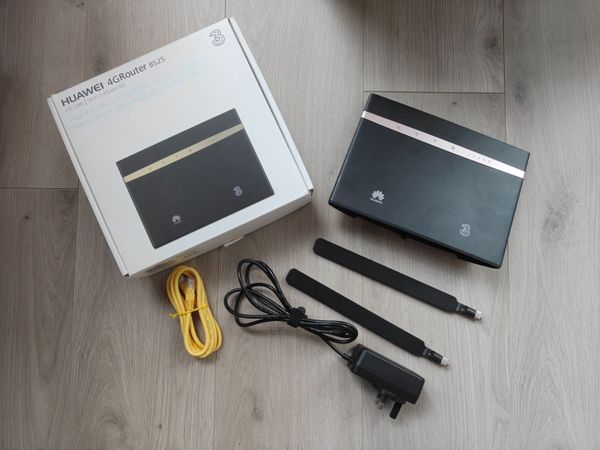 Huawei B525s-23a Unlocked 4G Router/Modem - Main image