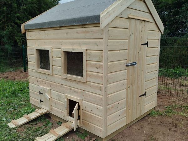 Chicken coops - Main image