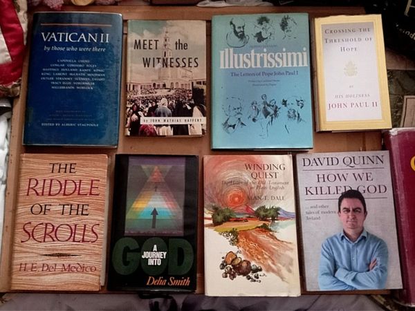 Religious Books Any 4 For €25 (10 photos) - Main image