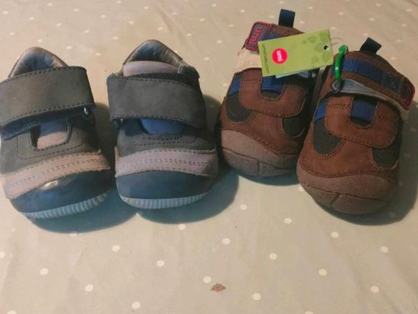 2 pairs of first start baby boys shoes. Earth frie - Main image