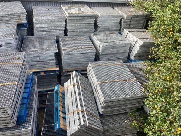 Galvanised Flow Forge - Main image