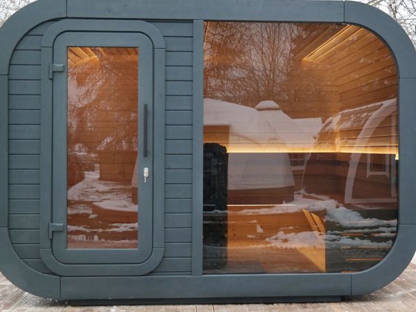 Luxury 6 Person Outdoor Sauna with Changing Room - Main image