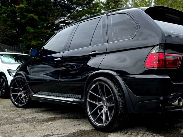 🔥 2004 BMW X5 E53 4.8is V8 Auto Kitted 💥 - Main image