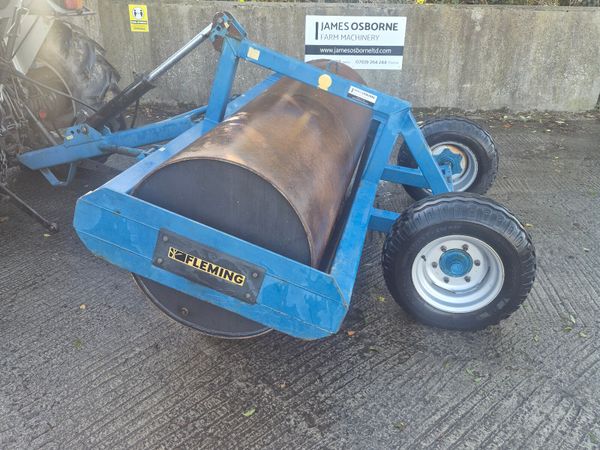Fleming 9ft Roller - Main image