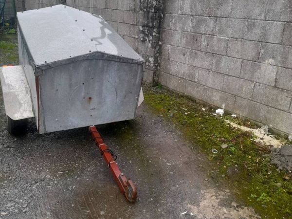 Dog trailer, - Main image